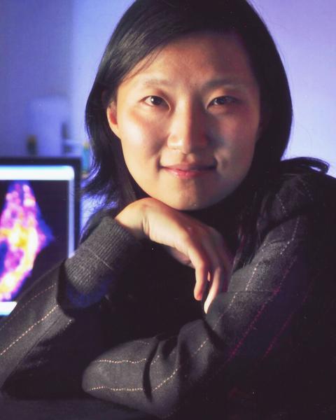 Photo of Xiaowei Zhuang